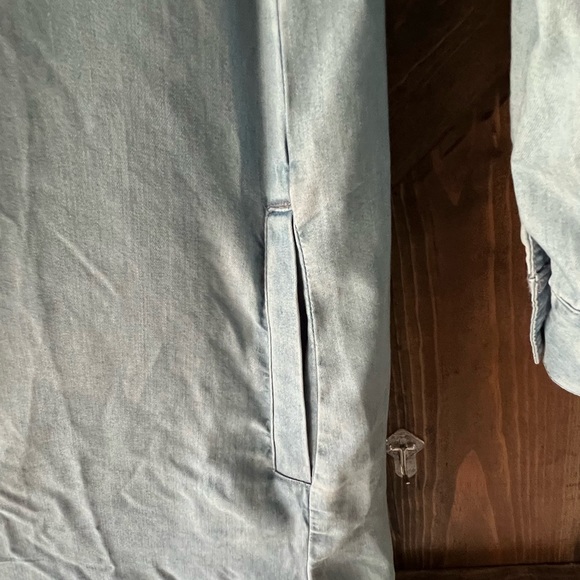Denim Dress… WITH POCKETS - Picture 2 of 3